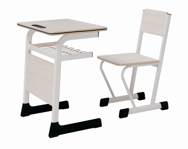 學(xué)校課桌椅