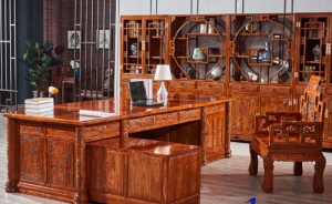 為什么要給實木辦公家具表面上油漆？其會帶來哪些好處呢？